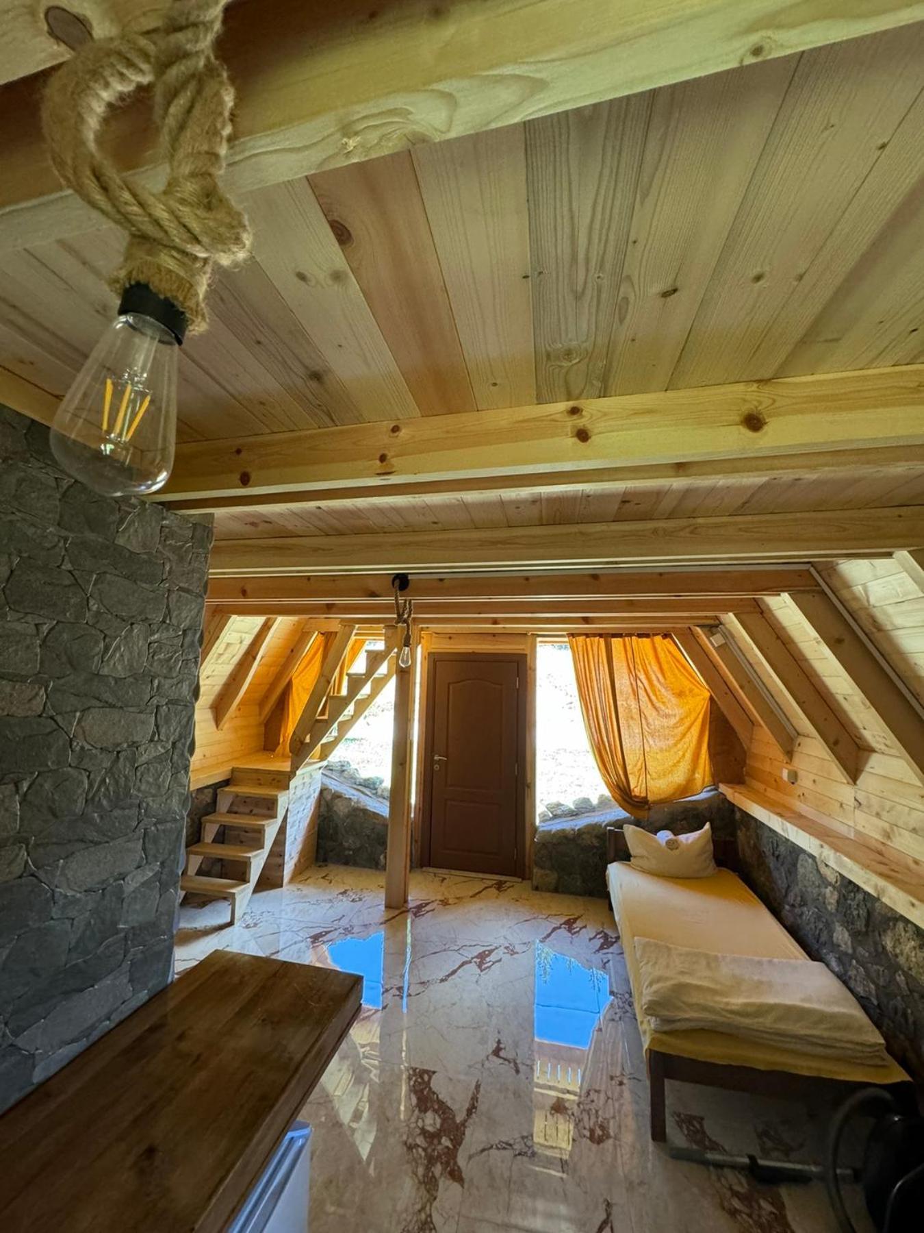 Gazela Bungalov 2 Mojkovac Quarto foto
